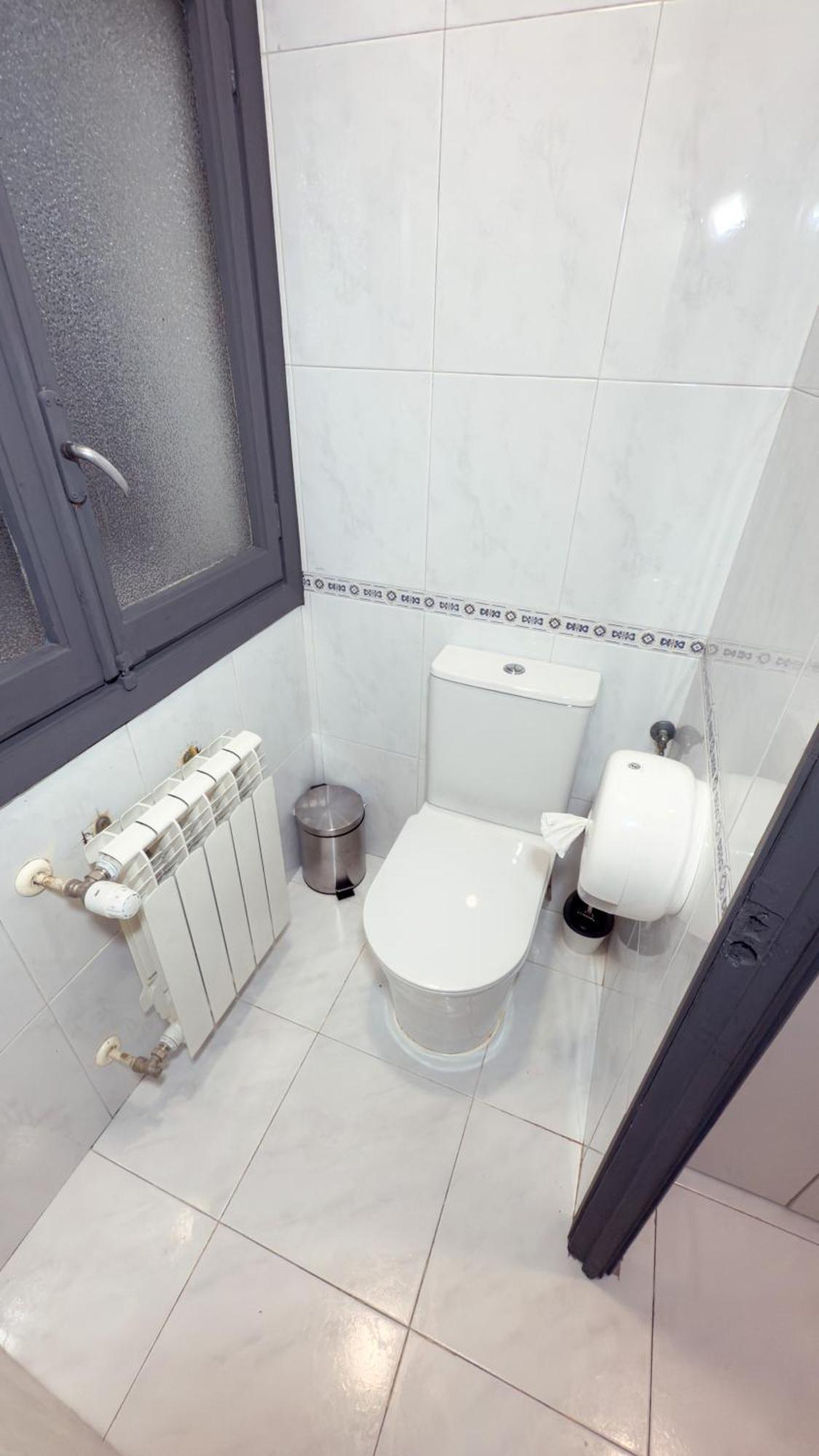 Double Room,1771352881:JPEG